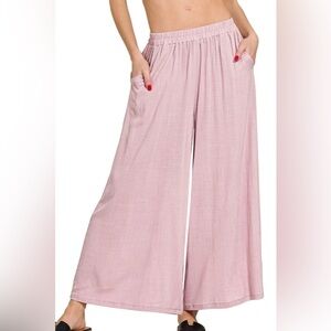 Zenana Outfitters Light Pink Wide Leg Pants size S